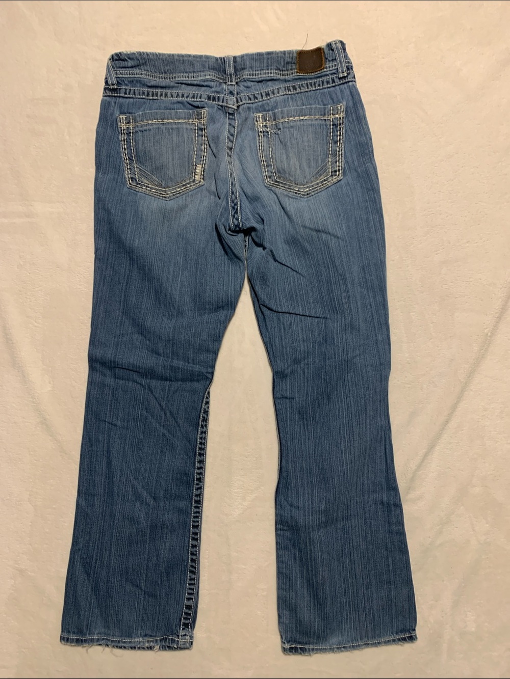 BKE Kate Bootcut Jeans The Buckle Denim 32x31 1/2 distressed